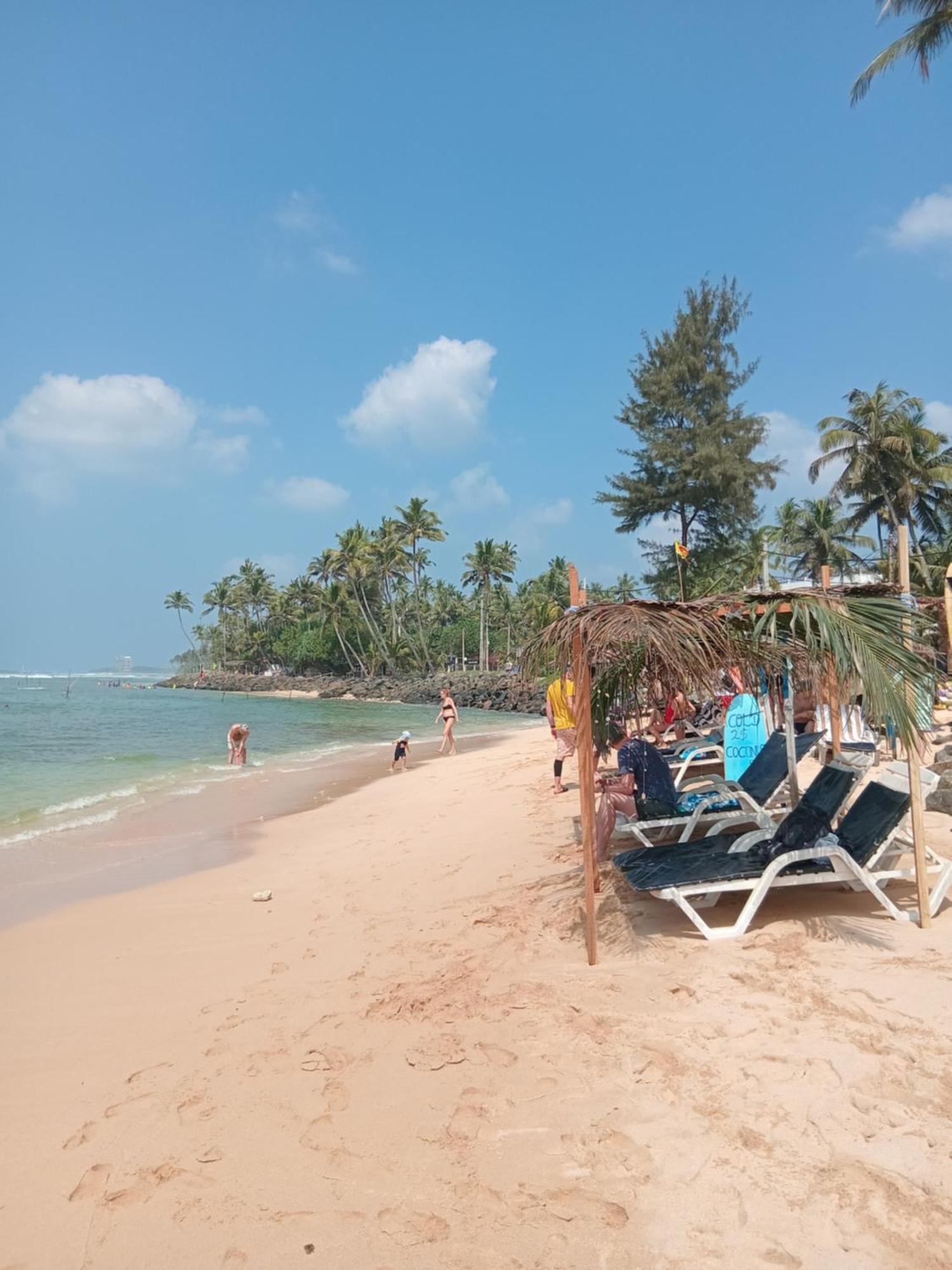 Crystal Wave Holiday Resort Polhena Matara Exterior foto