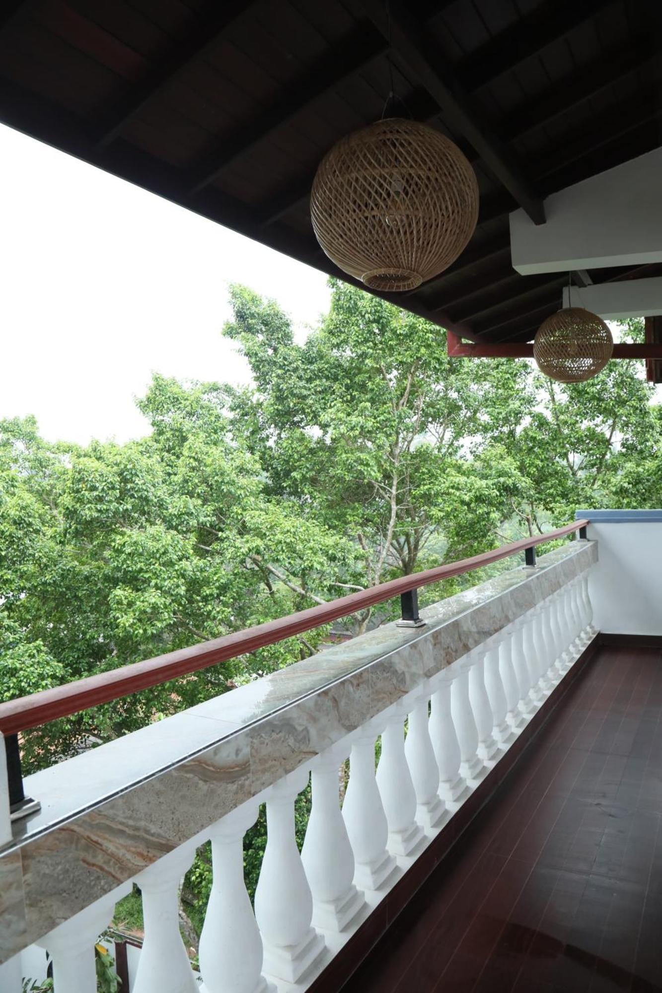 Crystal Wave Holiday Resort Polhena Matara Exterior foto